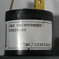 Jungheinrich 28528240 | Key switch complete: socket 28527680 switch 701 yellow 28528240 key 701 yello 25828230