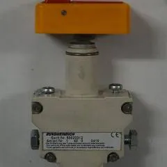 Jungheinrich 50020312 | Emergency disconnect switch EJD220 sn. 9 10 0 0041