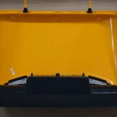 Jungheinrich 51343938 | Front engine cover complete with 51302195 Top cover with reflectors for ECE225 from year 2016