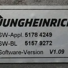 Jungheinrich 51345220 | Build in charger ELH2425 24V/25A 63-400Ah year 2020 sn. SNOX00019320