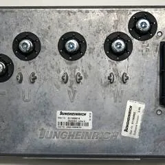 Jungheinrich 51168614 | Rij regeling Drive controller complete with internal charger AS2403iC index A Sw. 2,00 51190862 sn. SAOX00009135 from EMC year 2014