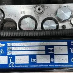 Cascade 12J-WGF-2B-86006 P2 | capacity 1070 kg on 675mm minimum width 400mm maximum width 1810mm FEM 2A/B adapter 1150 carriage width weight 77 kg year 2020