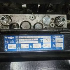 Cascade 12J-WGF-2B-86006 R2 | capacity 1070 kg on 675mm minimum width 400mm maximum width 1810mm FEM 2A/B adapter 1150 carriage width weight 77 kg year 2020